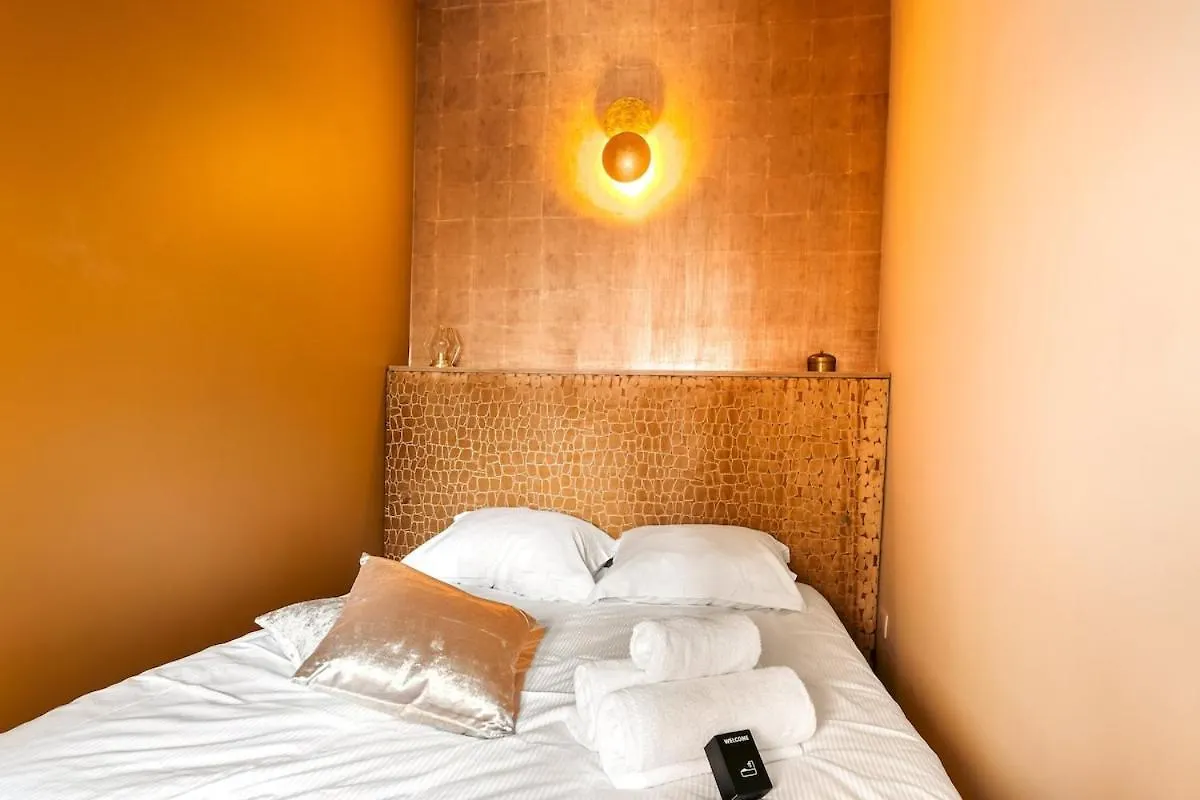 Hammac Suites - Capucins Lyon Apartment