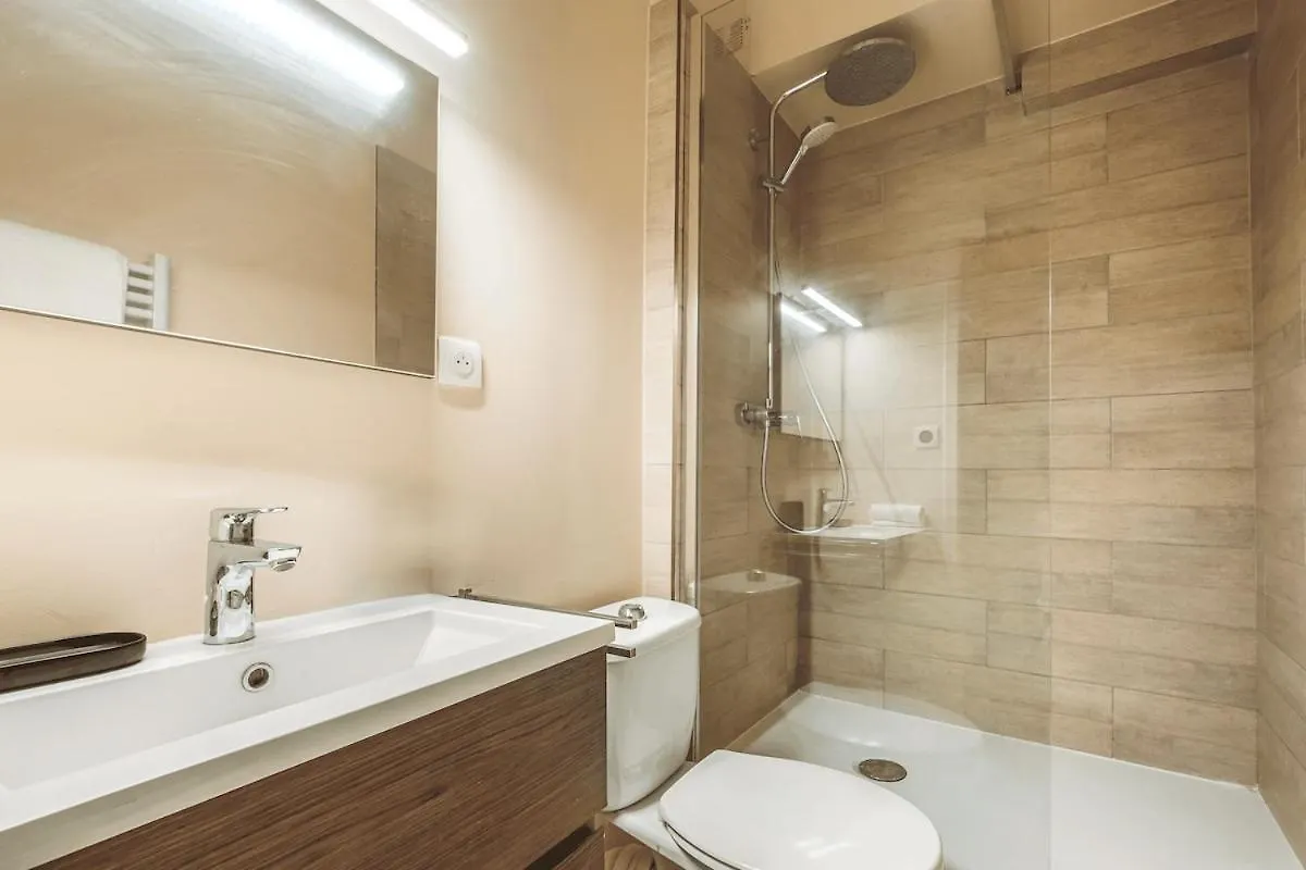 Hammac Suites - Capucins Lyon Apartment